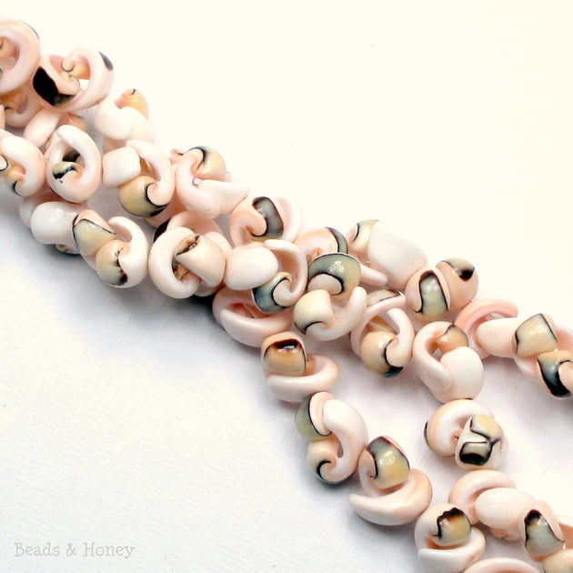 Red Lip Luhuanos Shell Bead