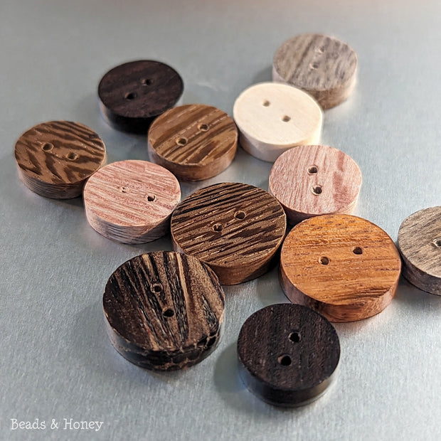 Mixed Wood Random Set Buttons Round Flat 12mm-15mm (Set of 12)