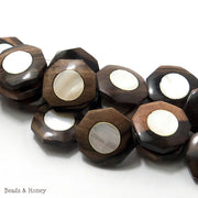 Ebony Wood with White Makabibi Shell Octagon 25mm (8pcs)